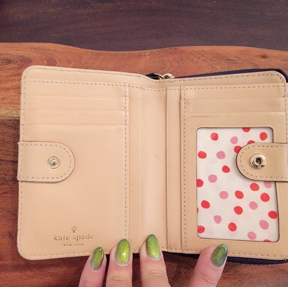 Kate spade compact wallet - Picture 3 of 5